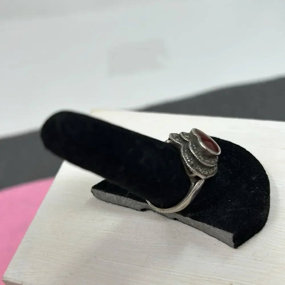 Vintage Sterling Silver Natural Carnelian and Marcasite Heart Shaped Ring Size 8